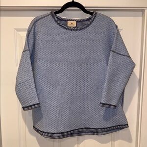 Tuckernuck Reversible Ally Swing Sweatshirt Top- XS/S